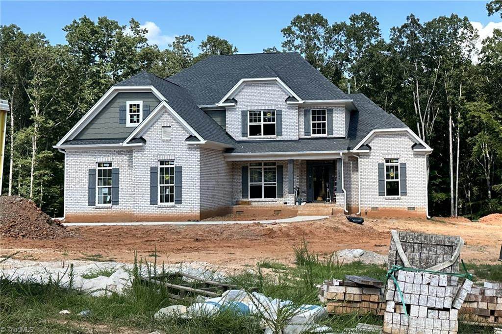 4040 Estate Drive - Photo 1
