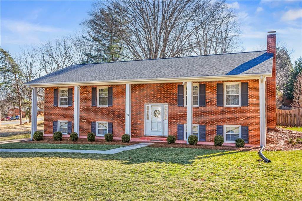 124 Kingston Avenue - Photo 1