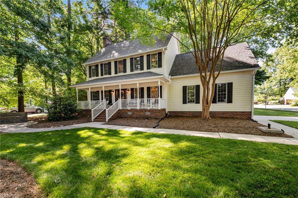 1005 Stuart Drive - Photo 1