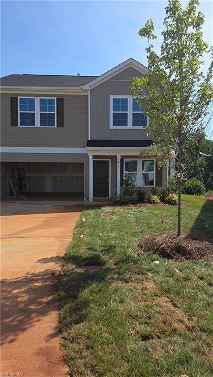 5013 Fallmeade Road - Photo 1