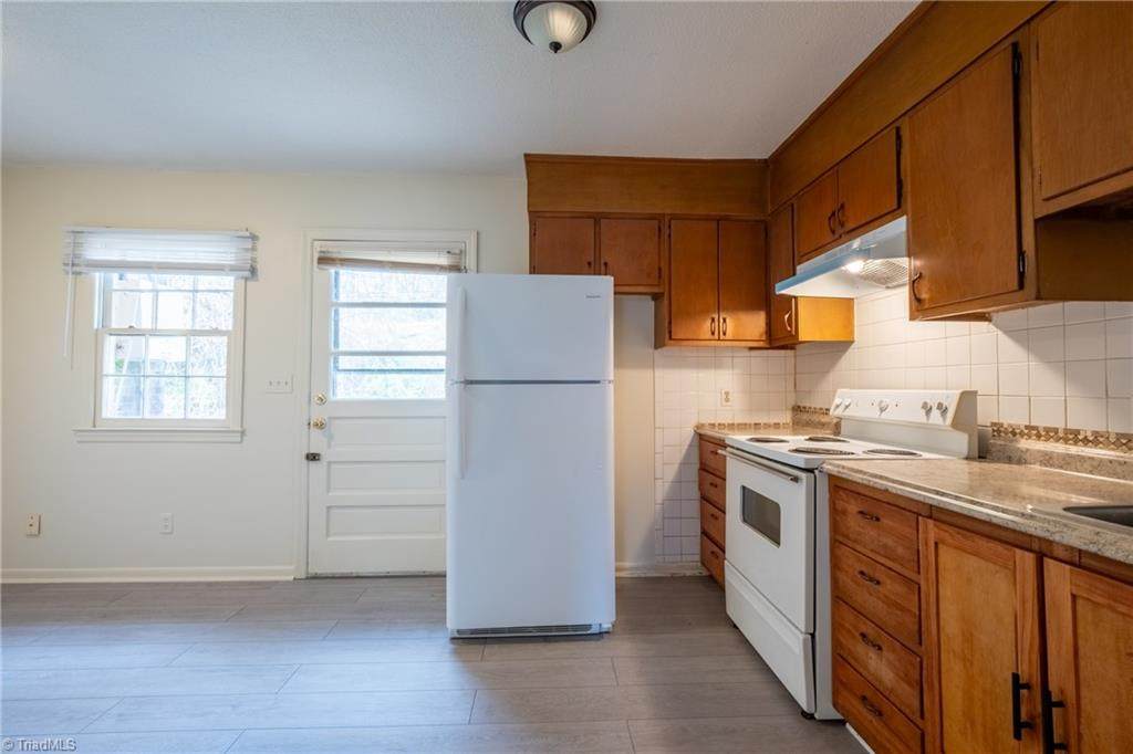 321 Vineyard Park Court - Photo 1