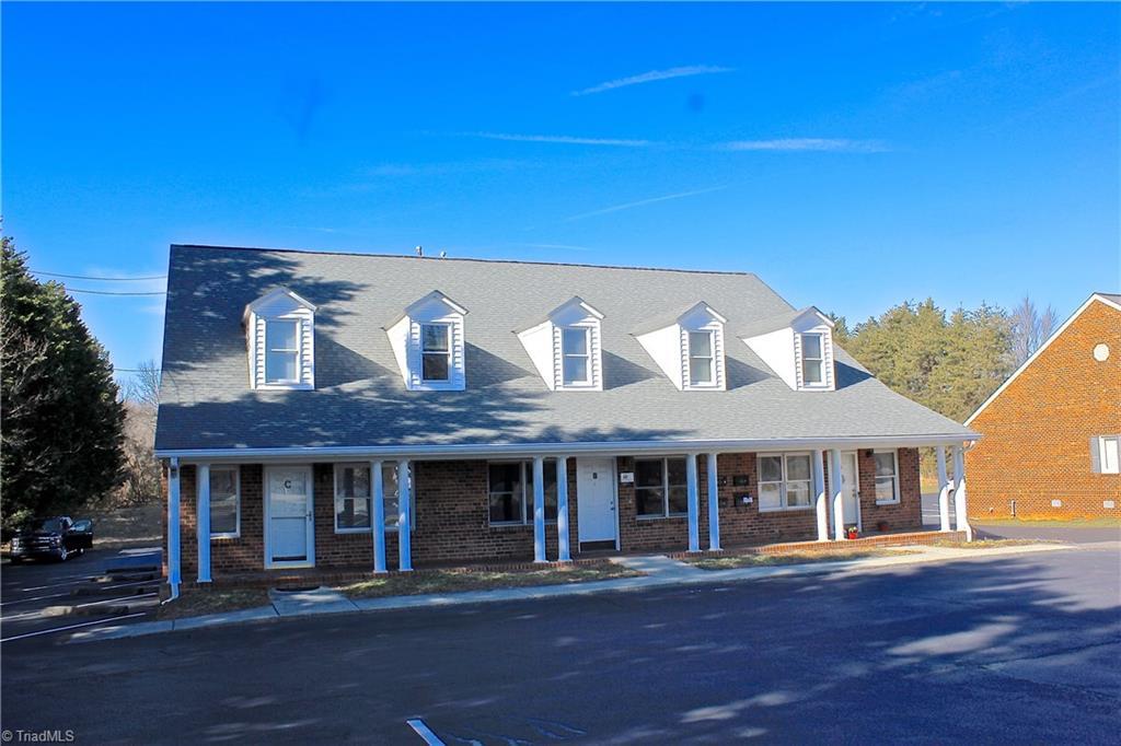 860 Salisbury Street - Photo 1