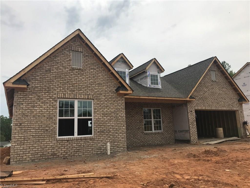 127 Gracie Lane - Photo 1
