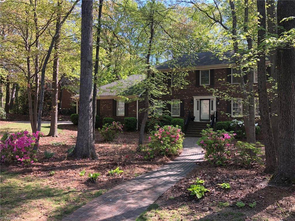 3402 Wynnewood Drive - Photo 1