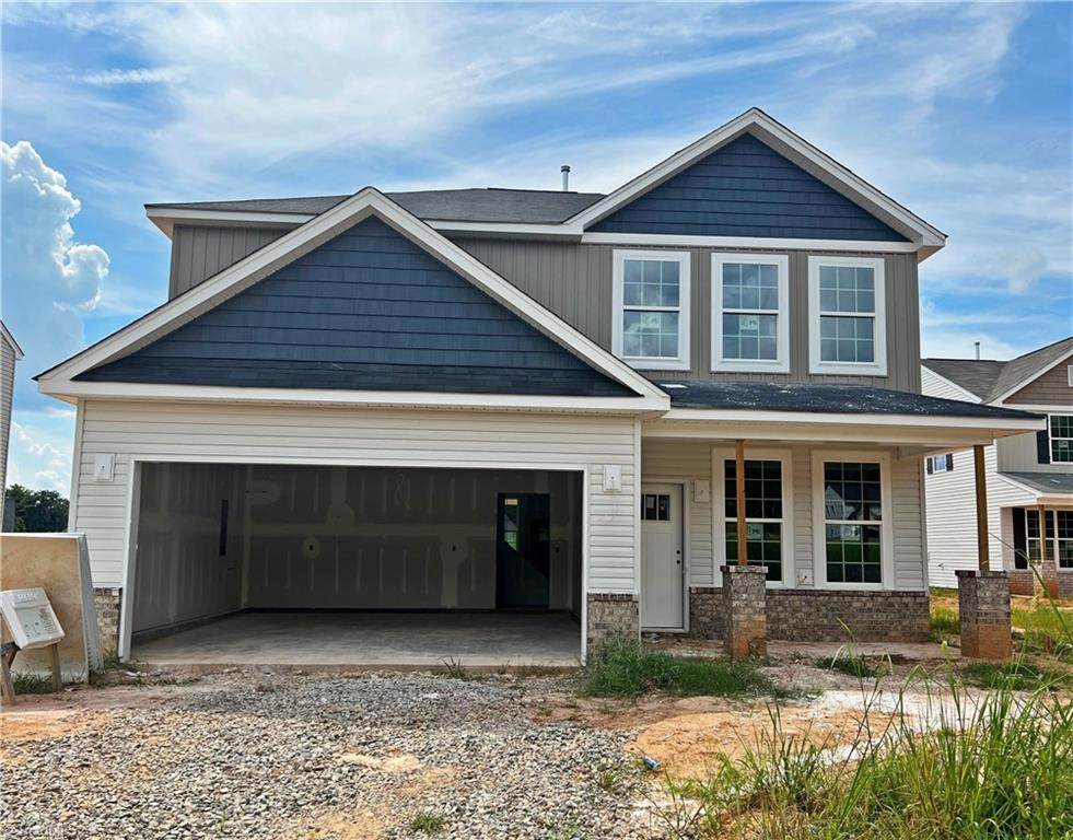 1827 Deveron Court - Photo 1