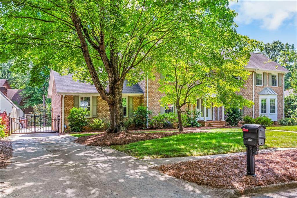 1509 Heathcliff Road - Photo 1
