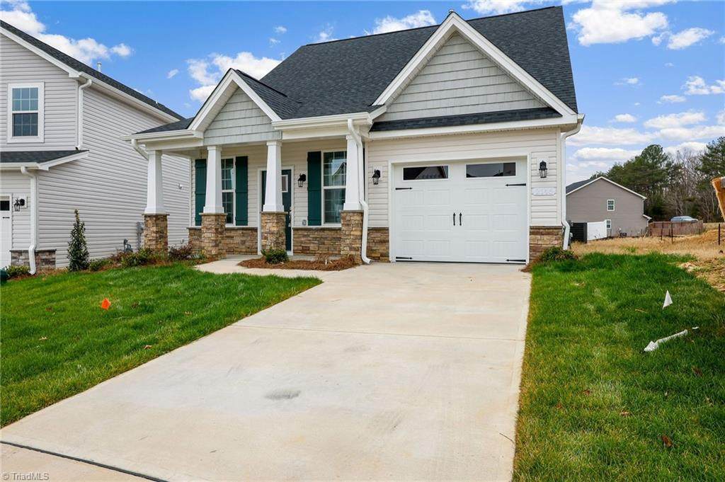 2146 Campbell Loop - Photo 1