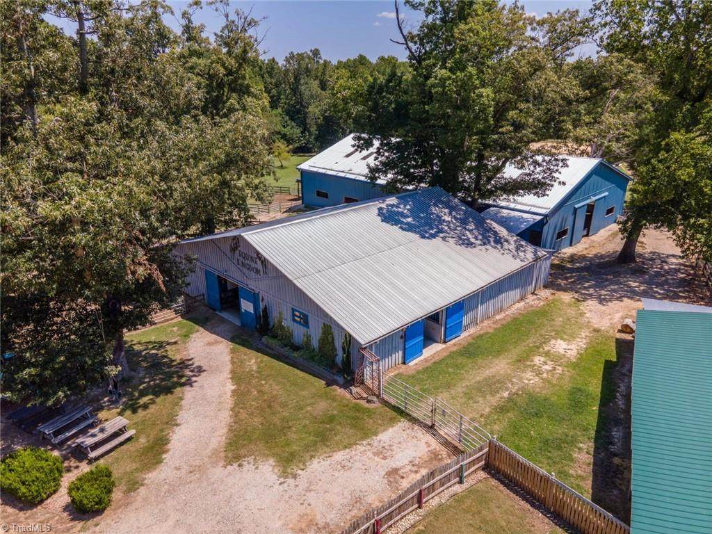3809 Southeast School Road - Photo 1