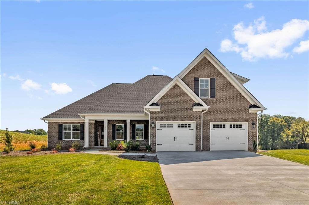 122 Jasper Court - Photo 1