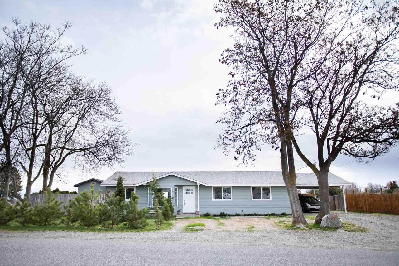 401 Green Pl - Photo 1