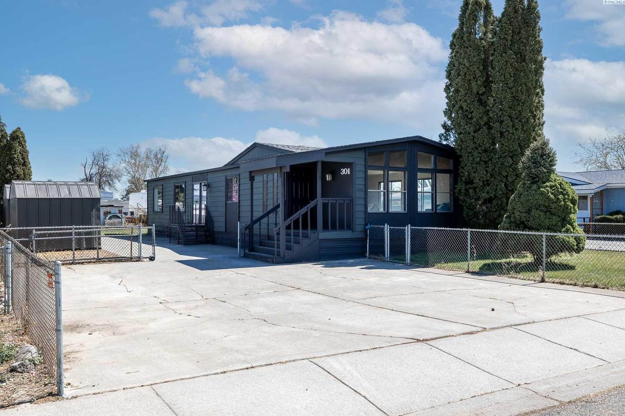 301 26th Avenue - Photo 1