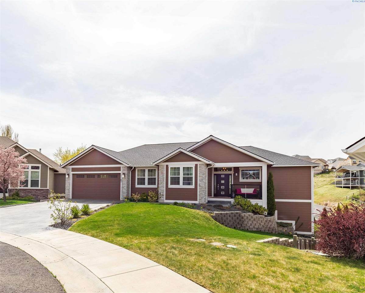 835 Blue Heron - Photo 1