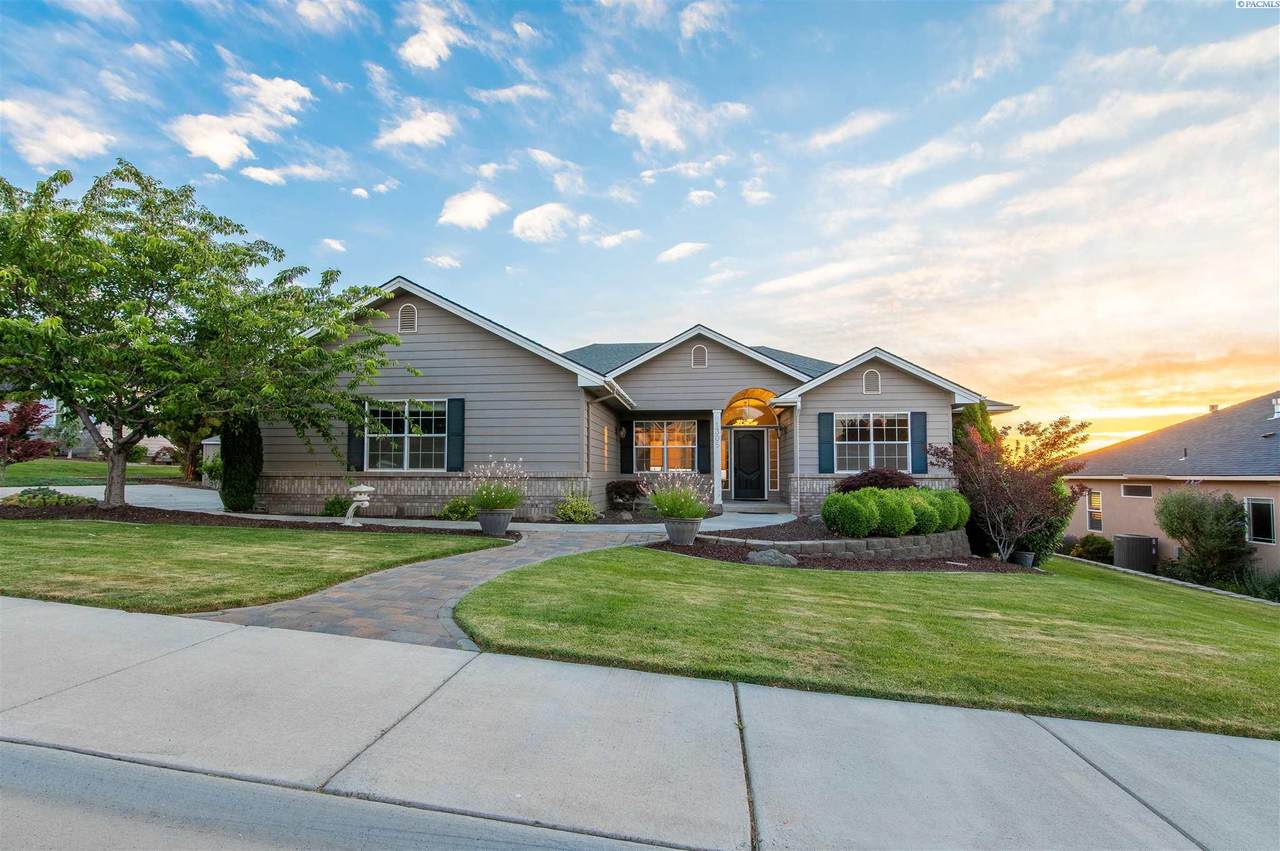 1305 Quarter Horse Trail - Photo 1
