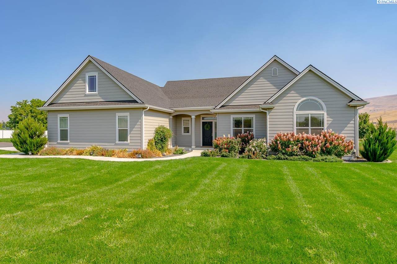 90401 Hess Road - Photo 1