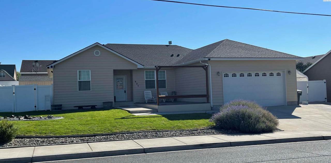 603 Cherry Ln. - Photo 1