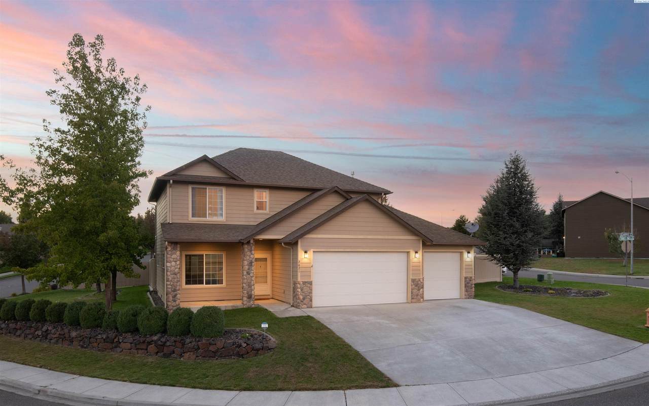 2621 Sandpiper Loop - Photo 1