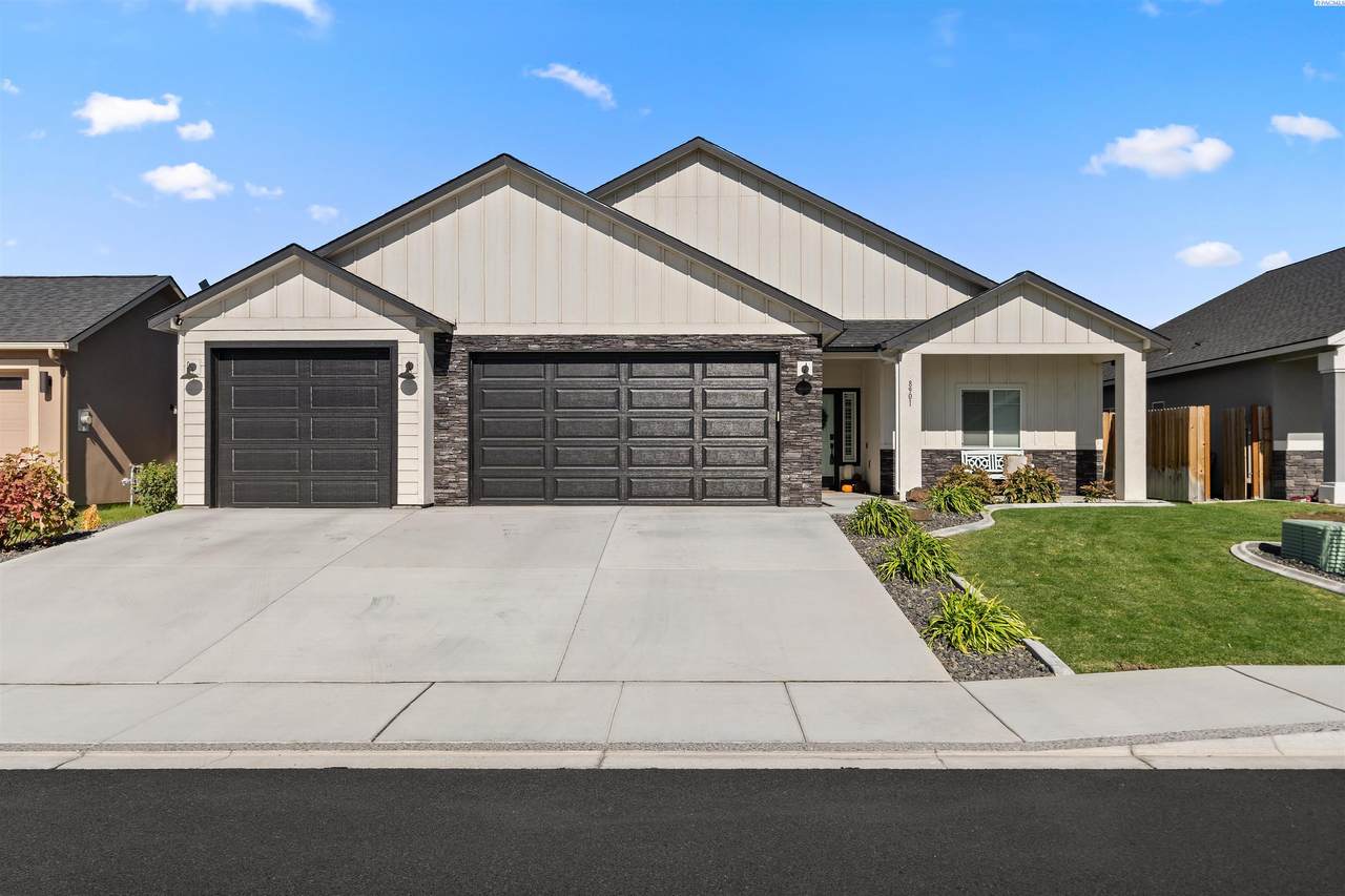 8901 Sophie Rae Court - Photo 1
