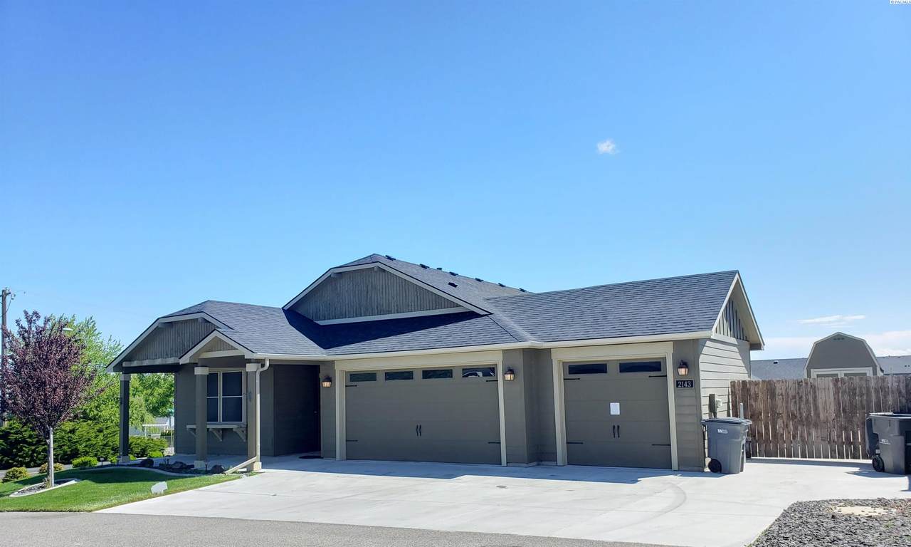 2143 45th - Photo 1