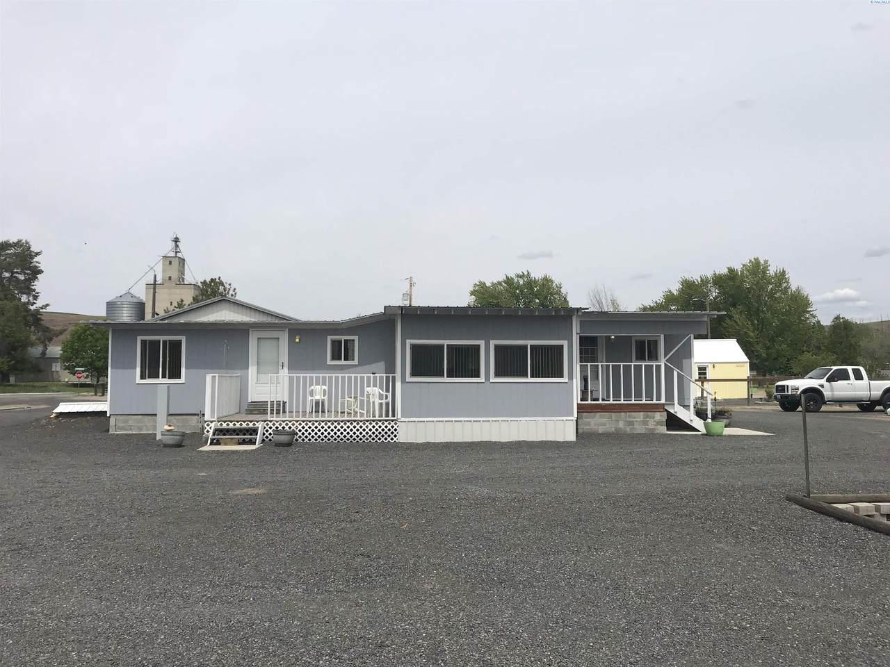 512 Maryland Ave - Photo 1