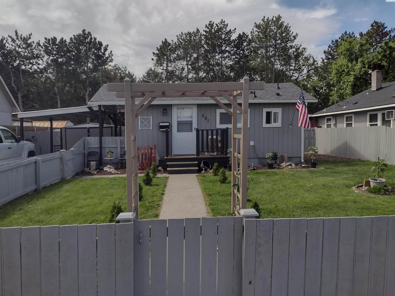 501 Abbot Street - Photo 1