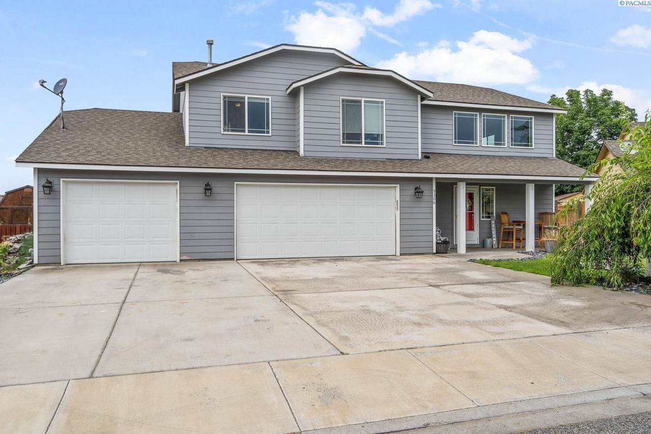 5306 Reagan Way - Photo 1