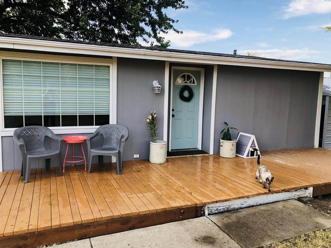 911 Steptoe Street - Photo 1