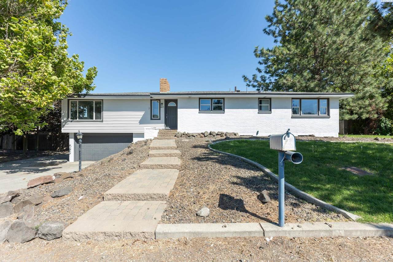 2615 Everett Pl - Photo 1