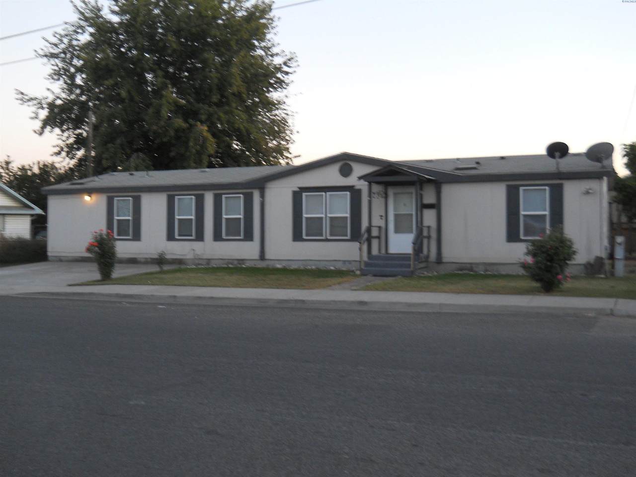 1417 Idabelle Lane - Photo 1