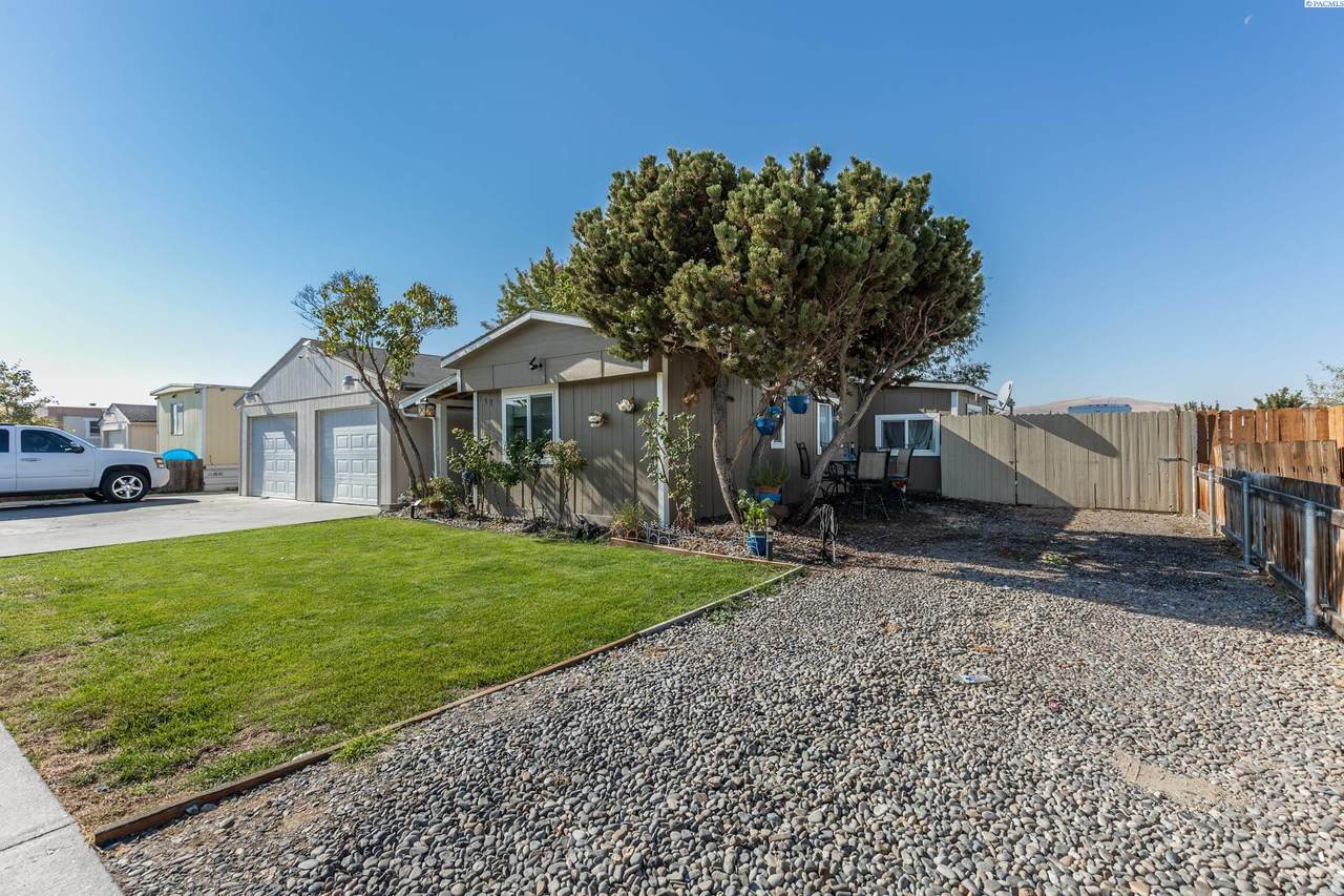 2105 Steptoe - Photo 1
