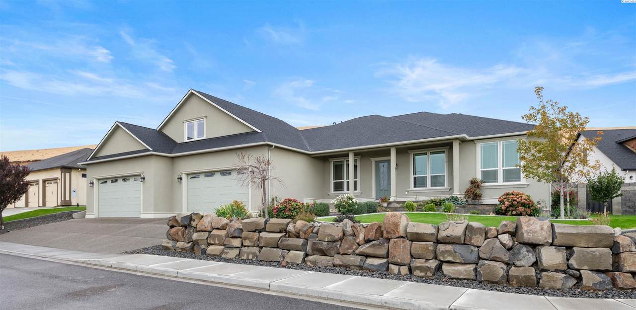 1725 52nd Ave - Photo 1