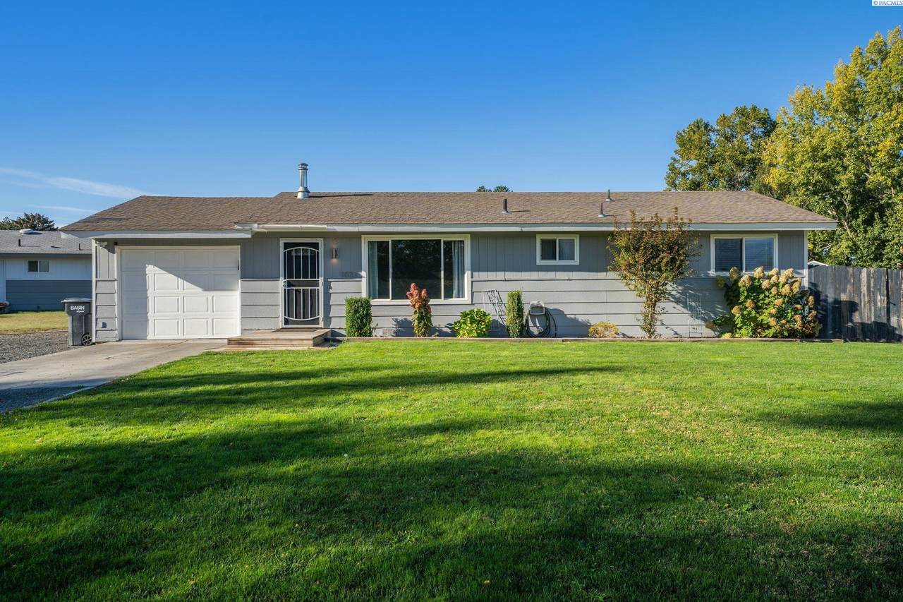 1033 Hemlock St - Photo 1