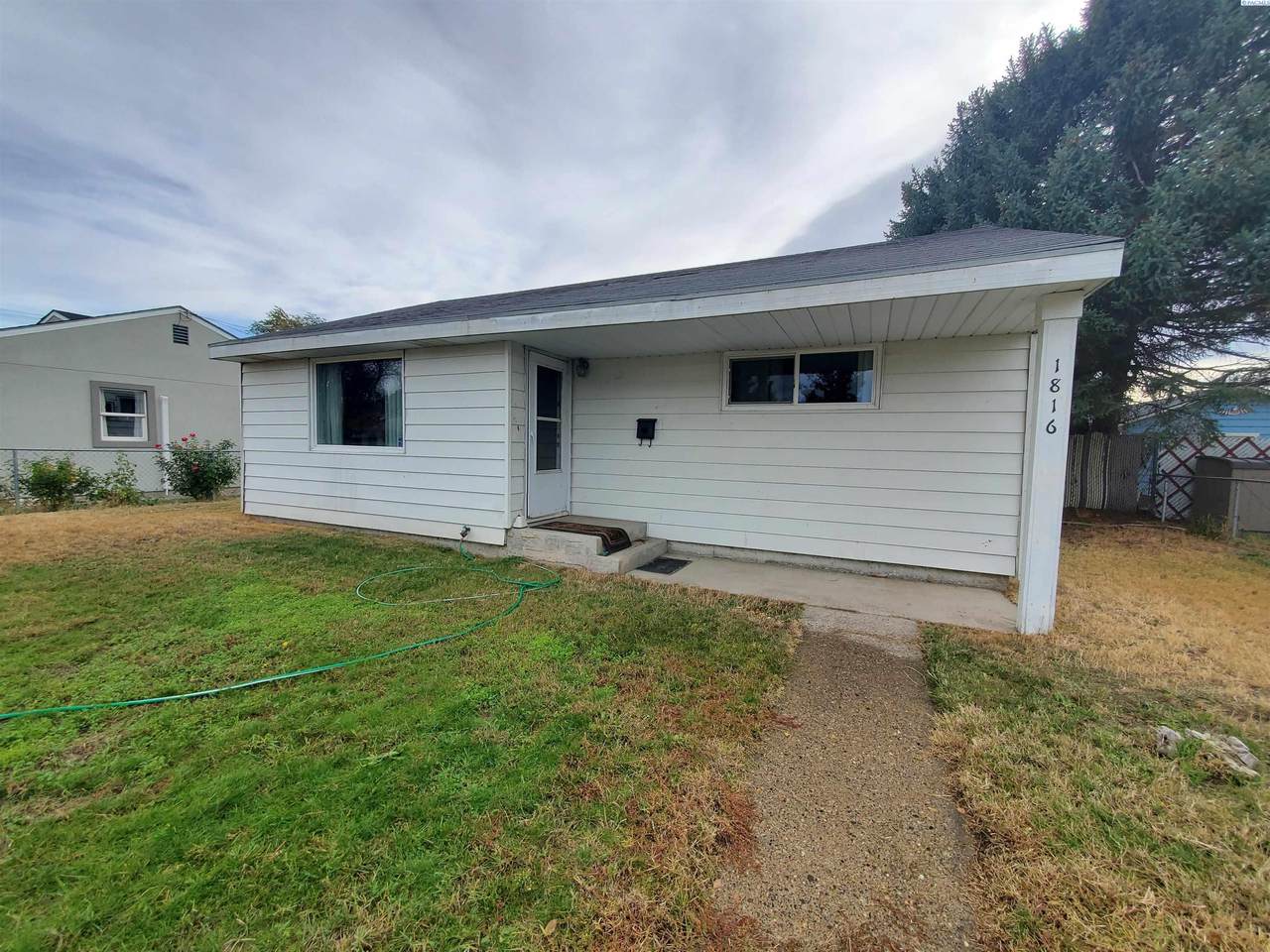 1816 Park Street - Photo 1