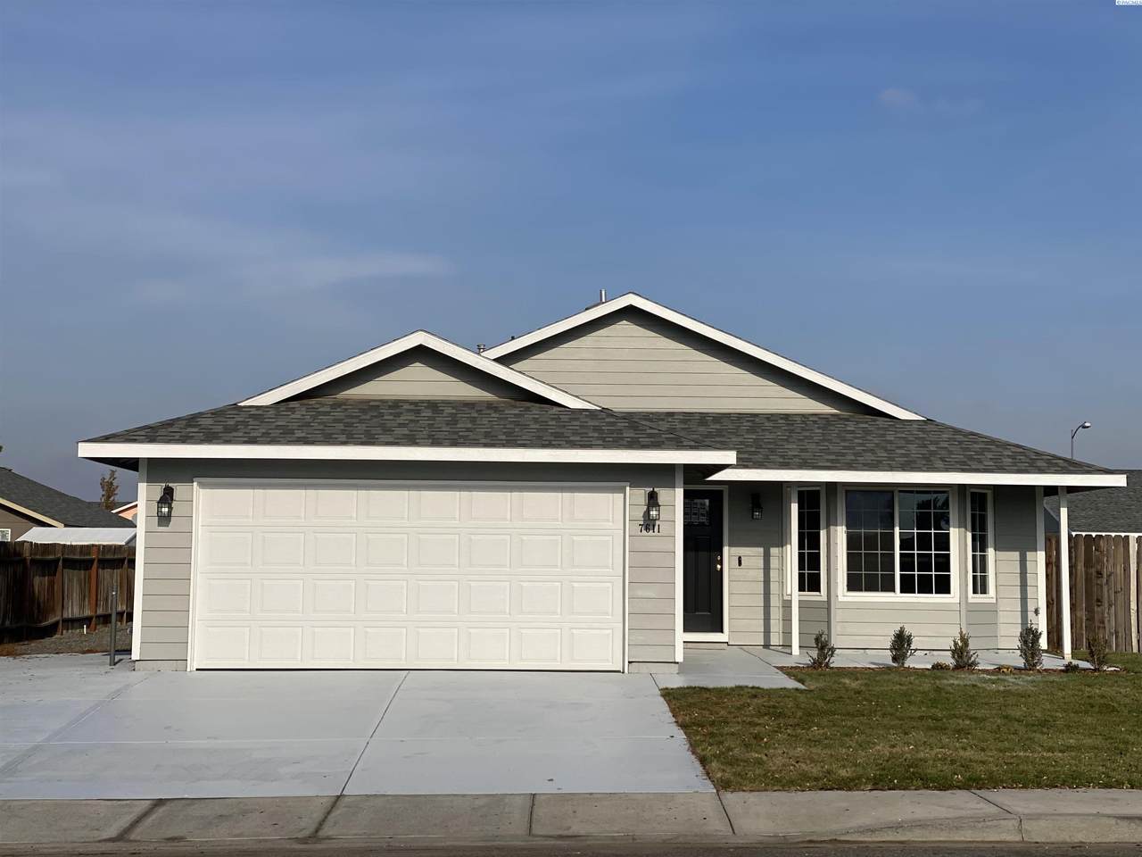 7611 Thetis Dr - Photo 1