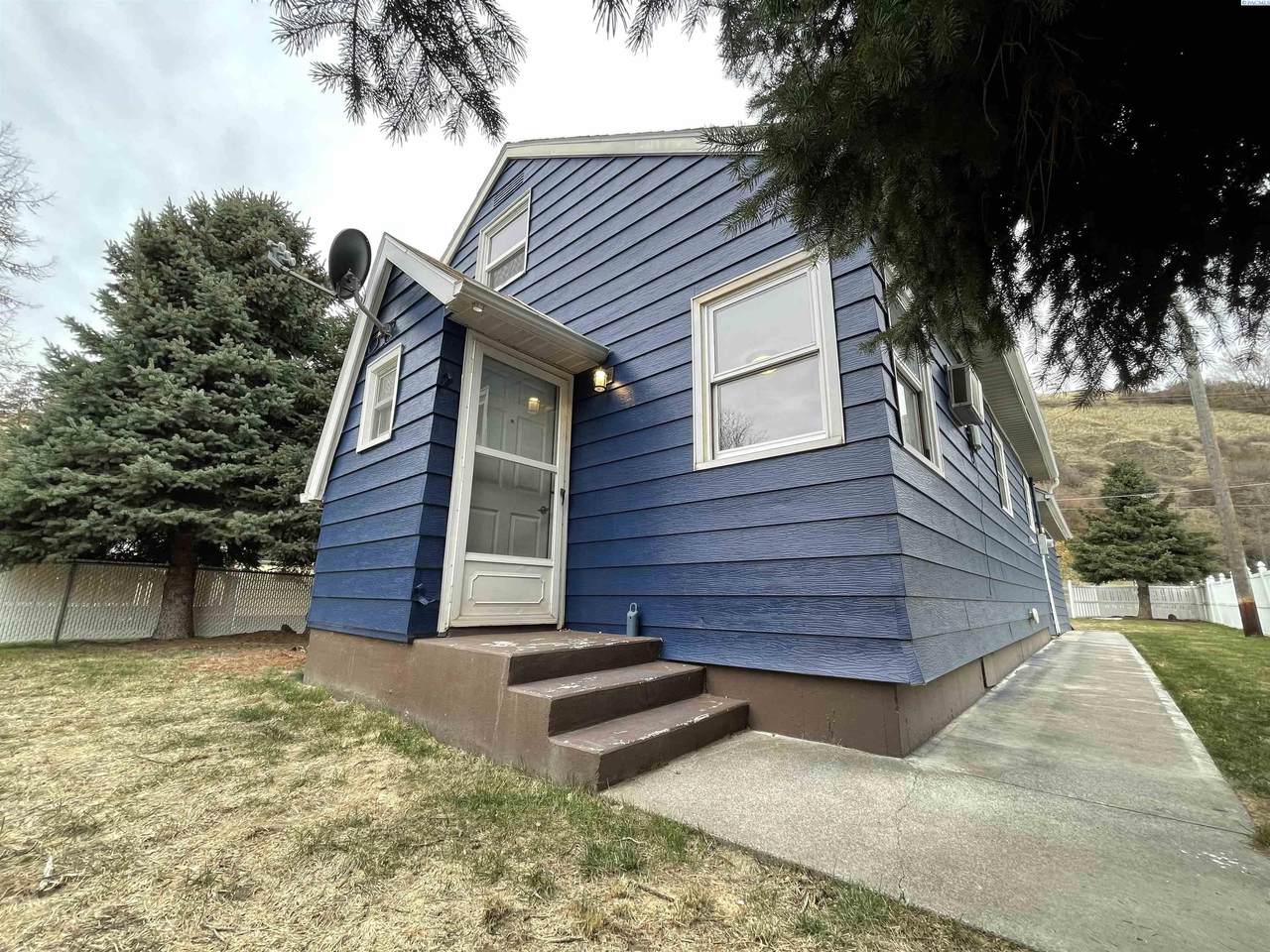 1416 Parkview - Photo 1