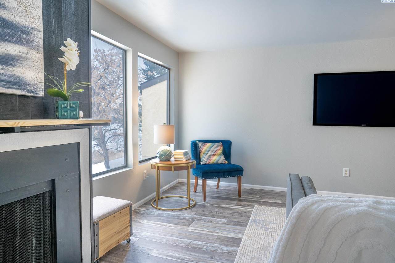 303 Gage Blvd Unit 308 - Photo 1