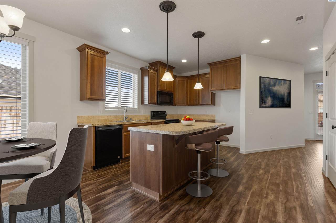 4202 Providence Ln - Photo 1