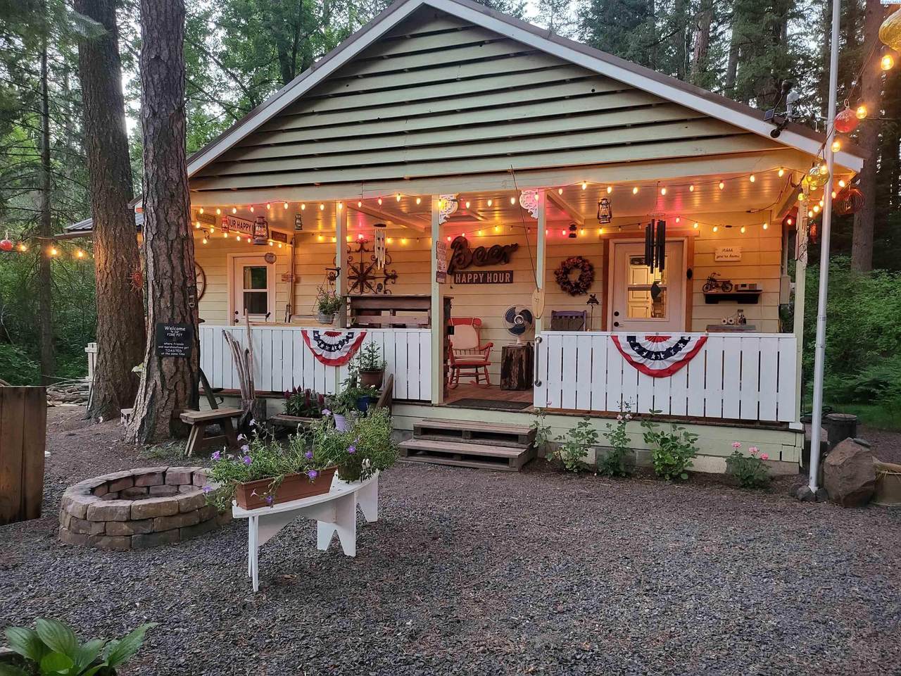 211 Mountain Home Park - Photo 1