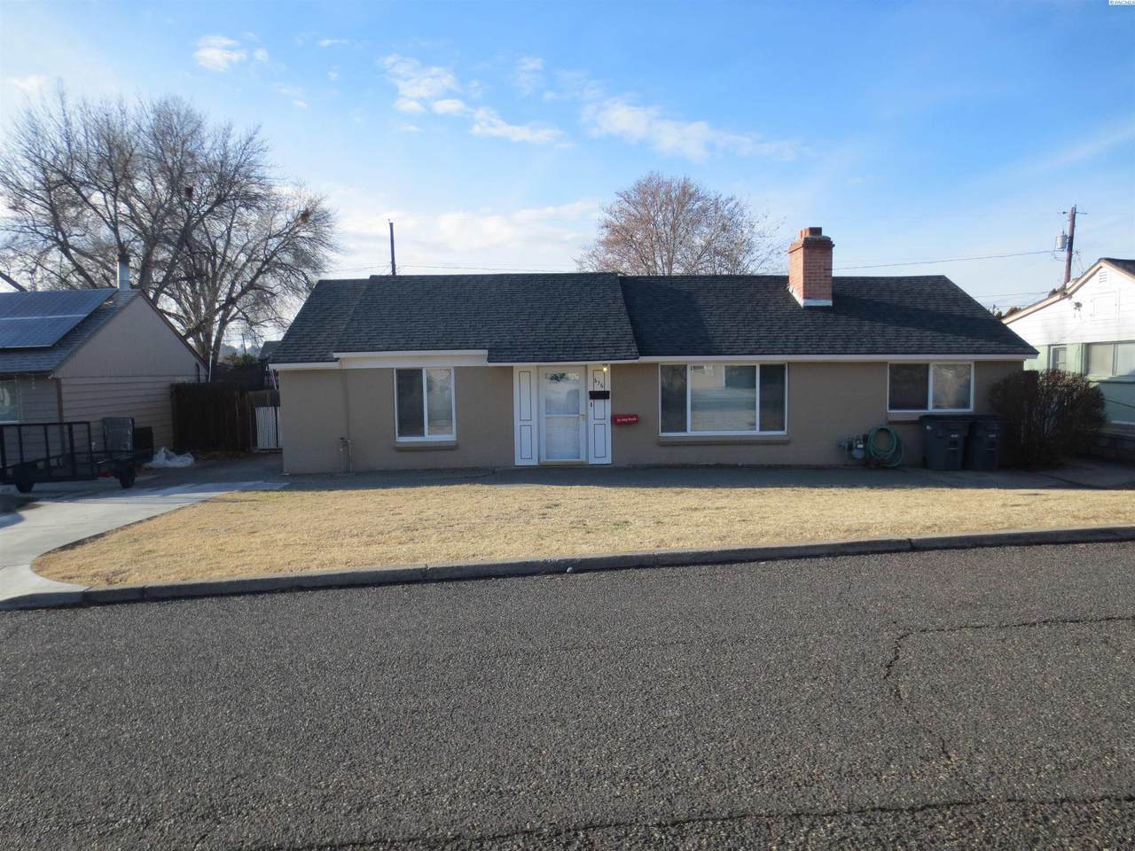 616 Hartford Street - Photo 1