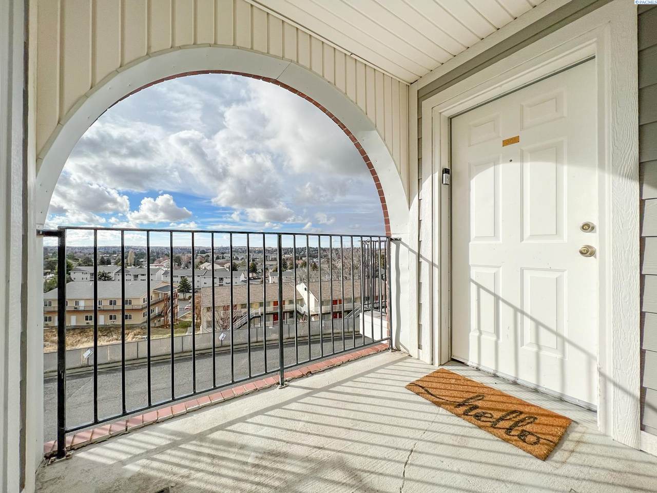 1645 Merman Drive - Photo 1