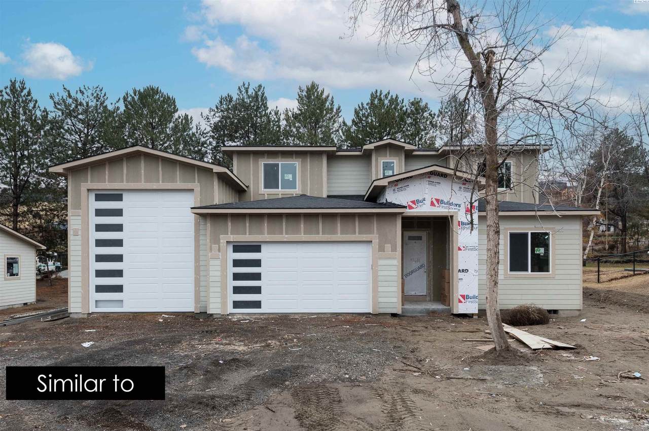 4418 Hampton Drive - Photo 1