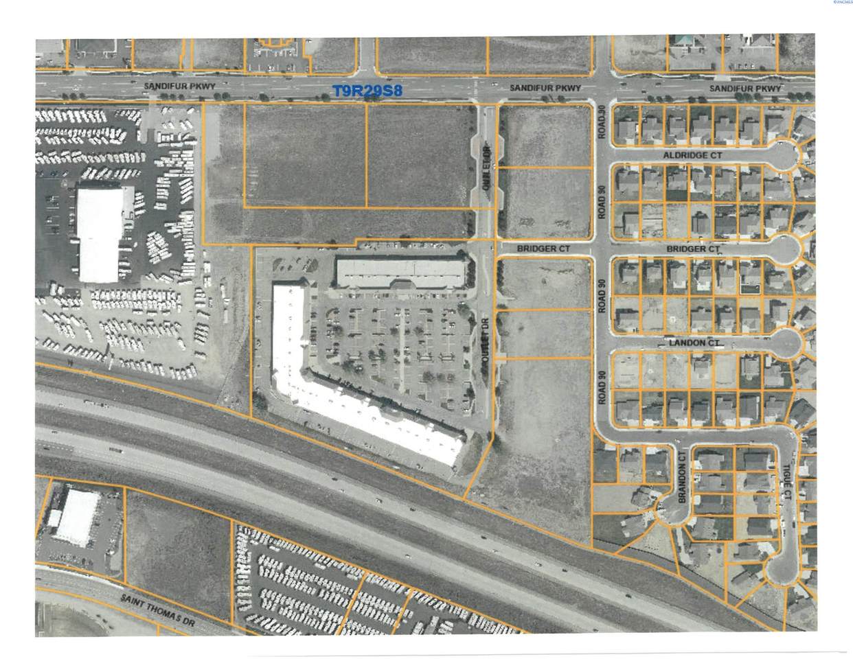 5200 Outlet Drive - Photo 1