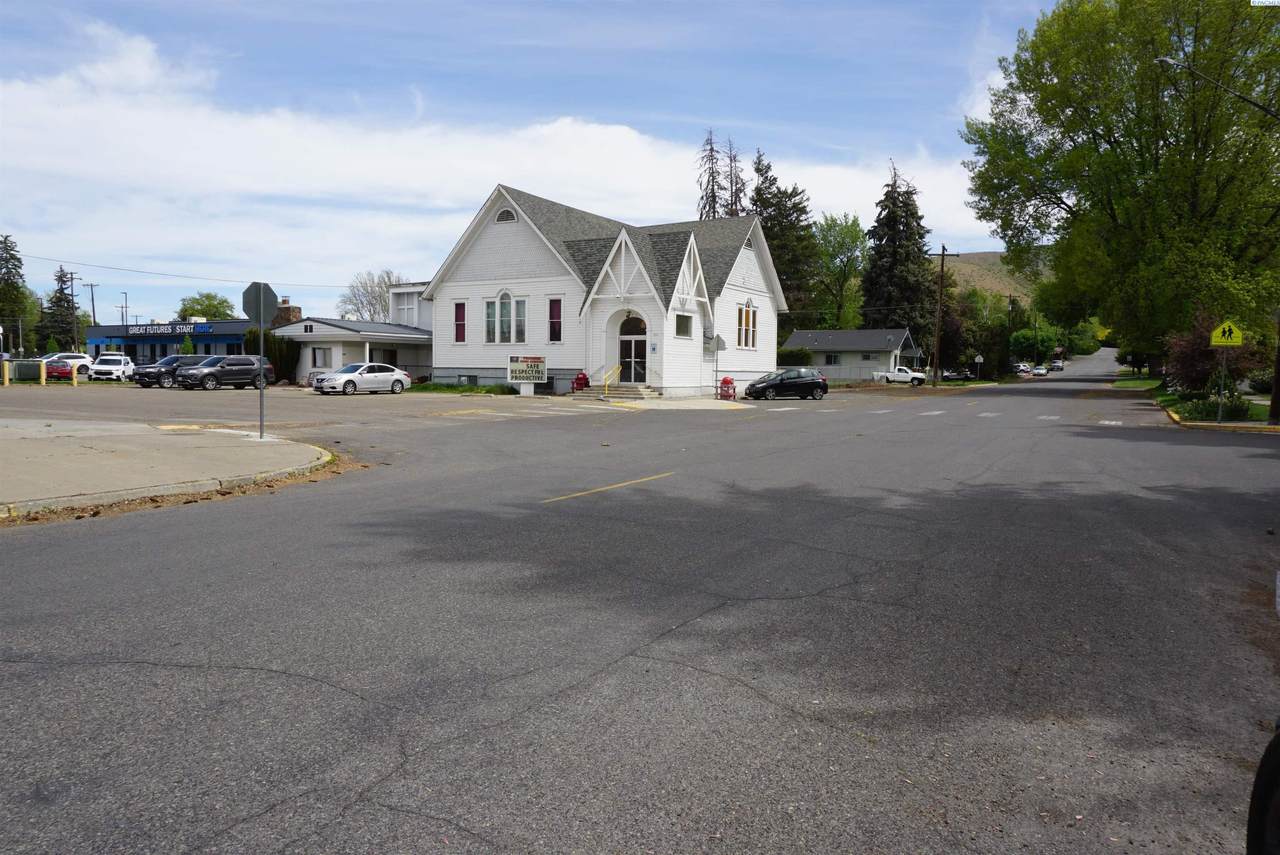 1000 6Th St - Photo 1