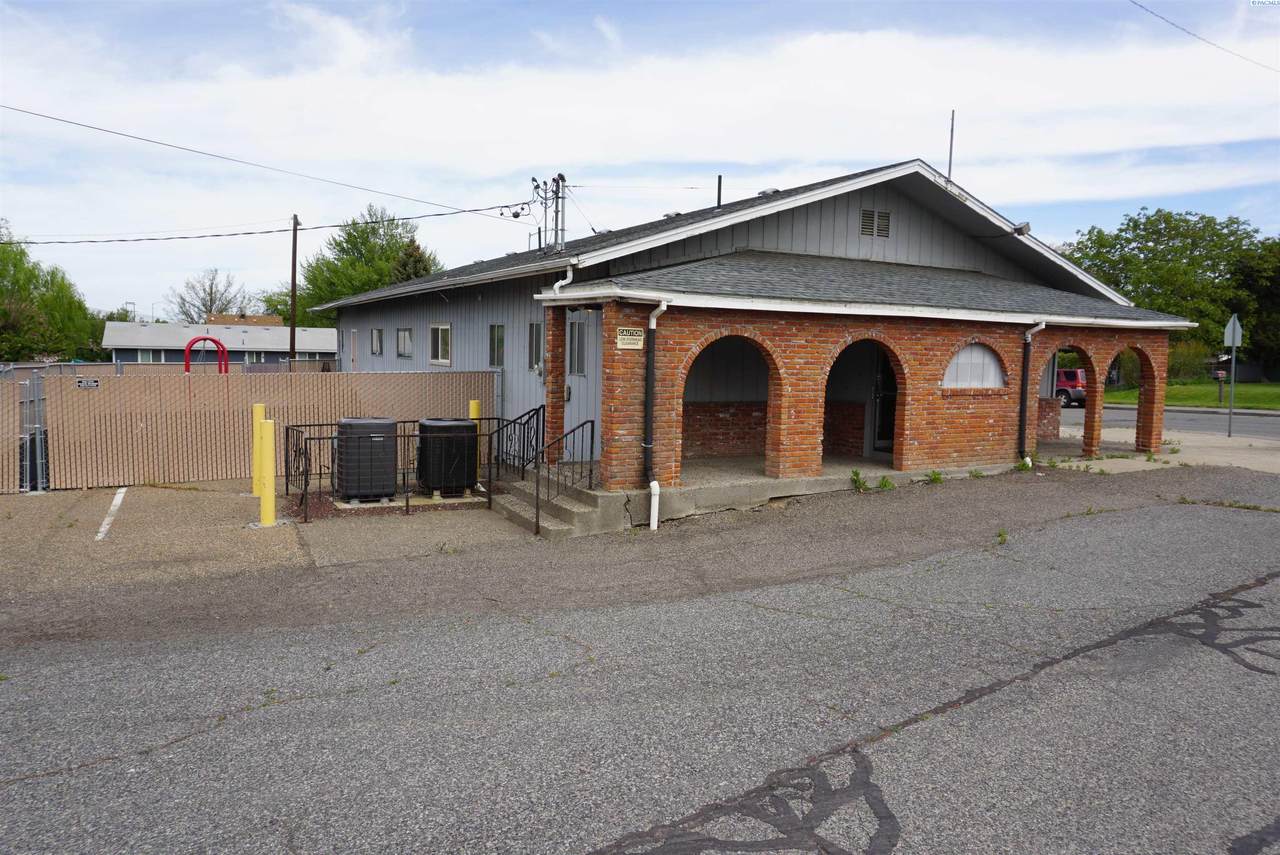 1500 Grant Ave - Photo 1