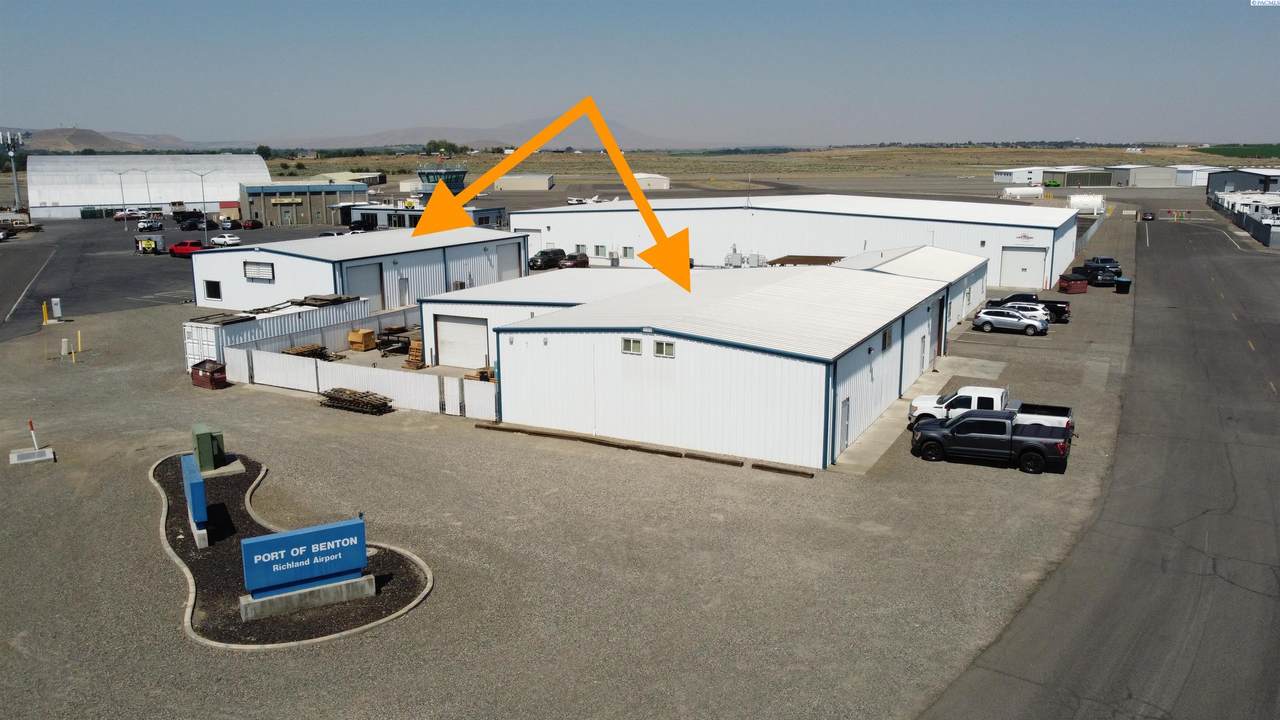 1893 Airport Way - Photo 1