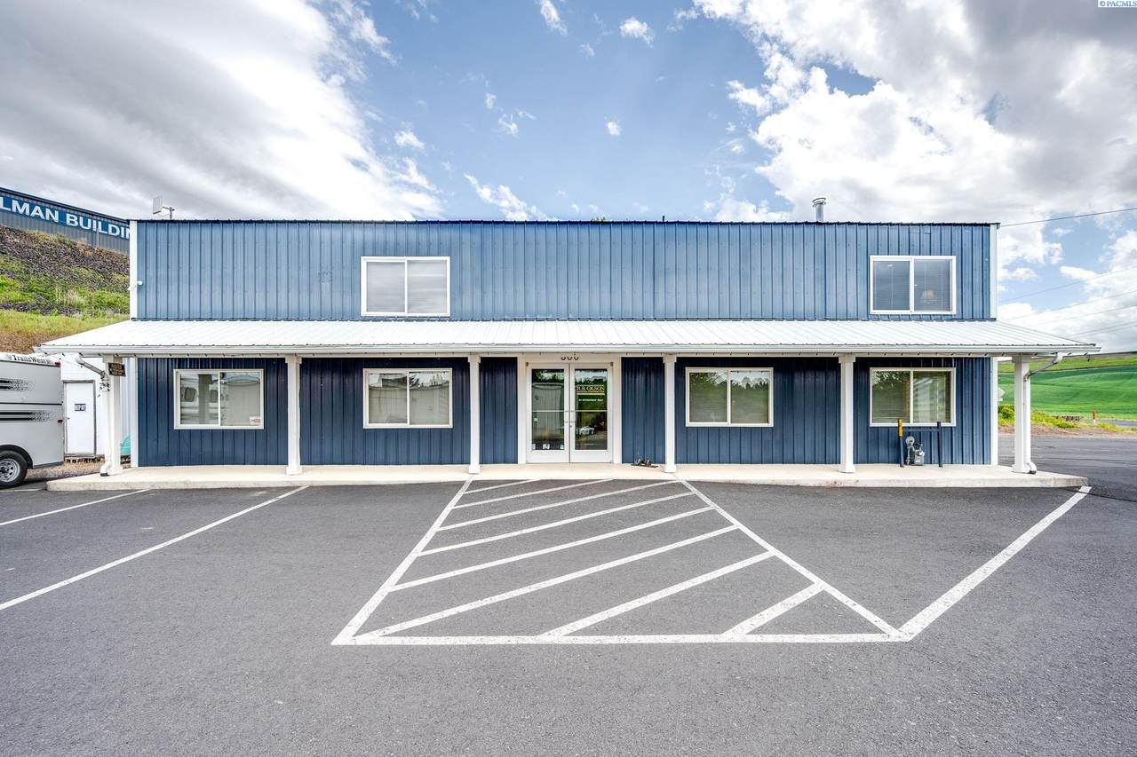 300 Fairmont Dr - Photo 1