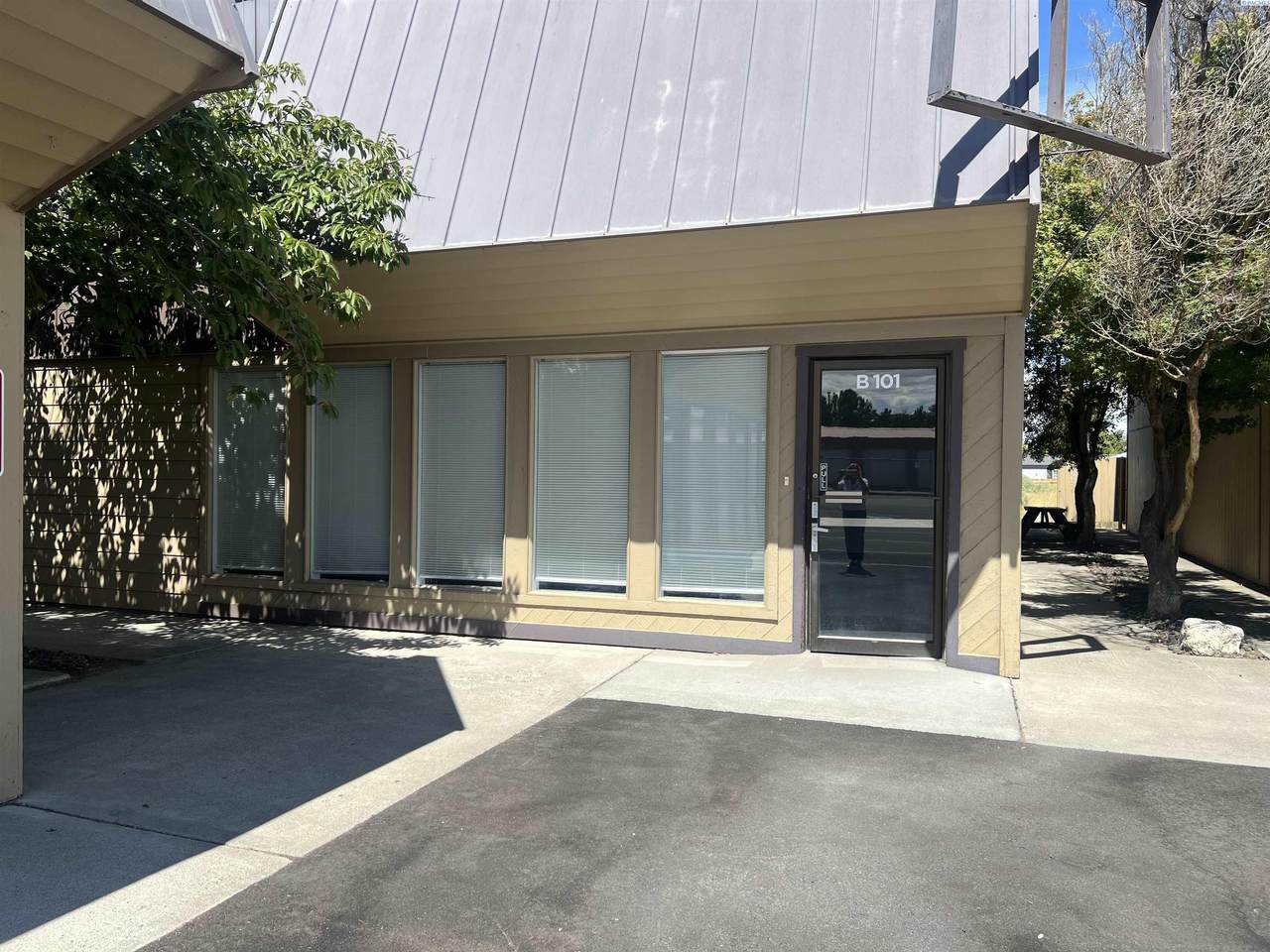 8508 Gage Blvd - Photo 1