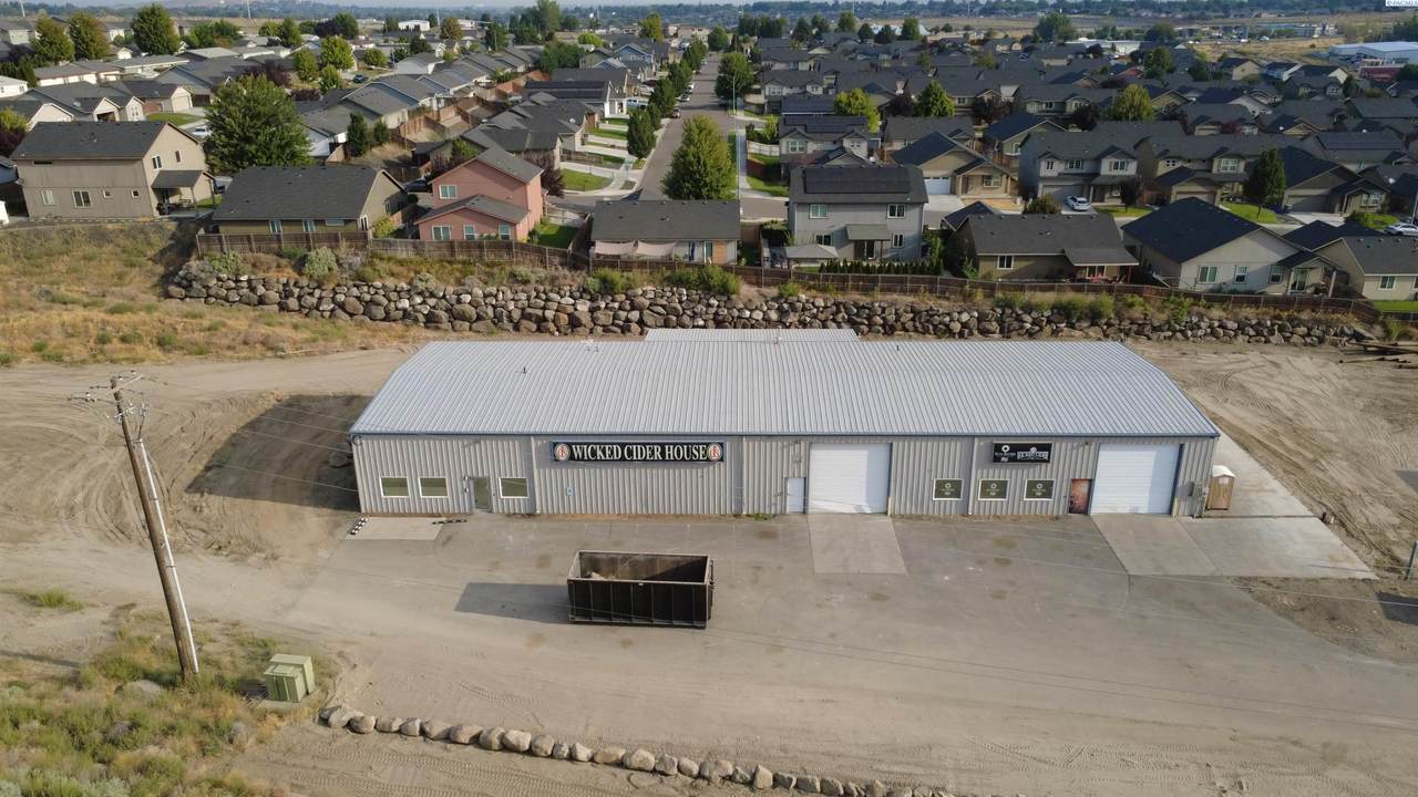 9312 10th Ave - Photo 1