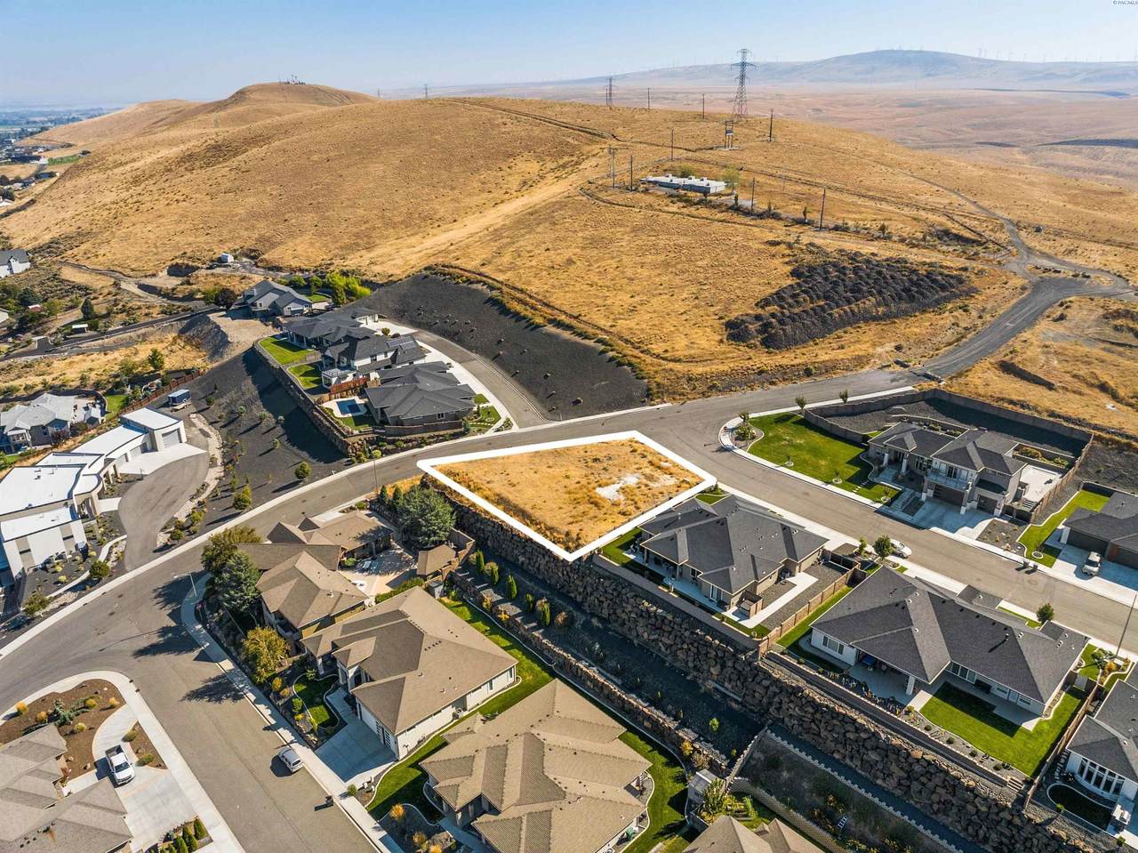 3604 49th Avenue - Photo 1