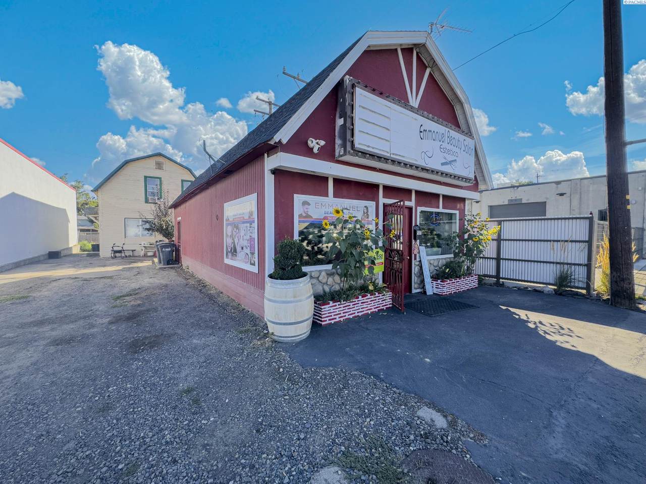 517 Grant Ave - Photo 1