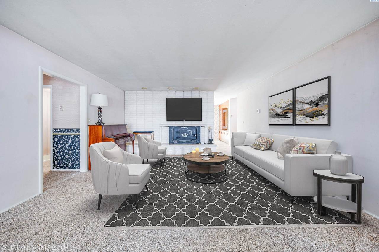 709 Mill St. - Photo 1